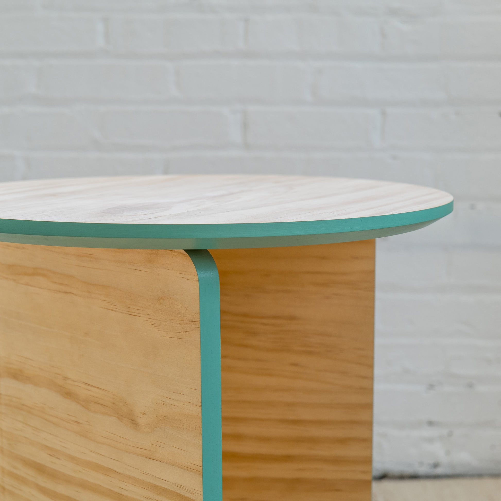 Round End Table