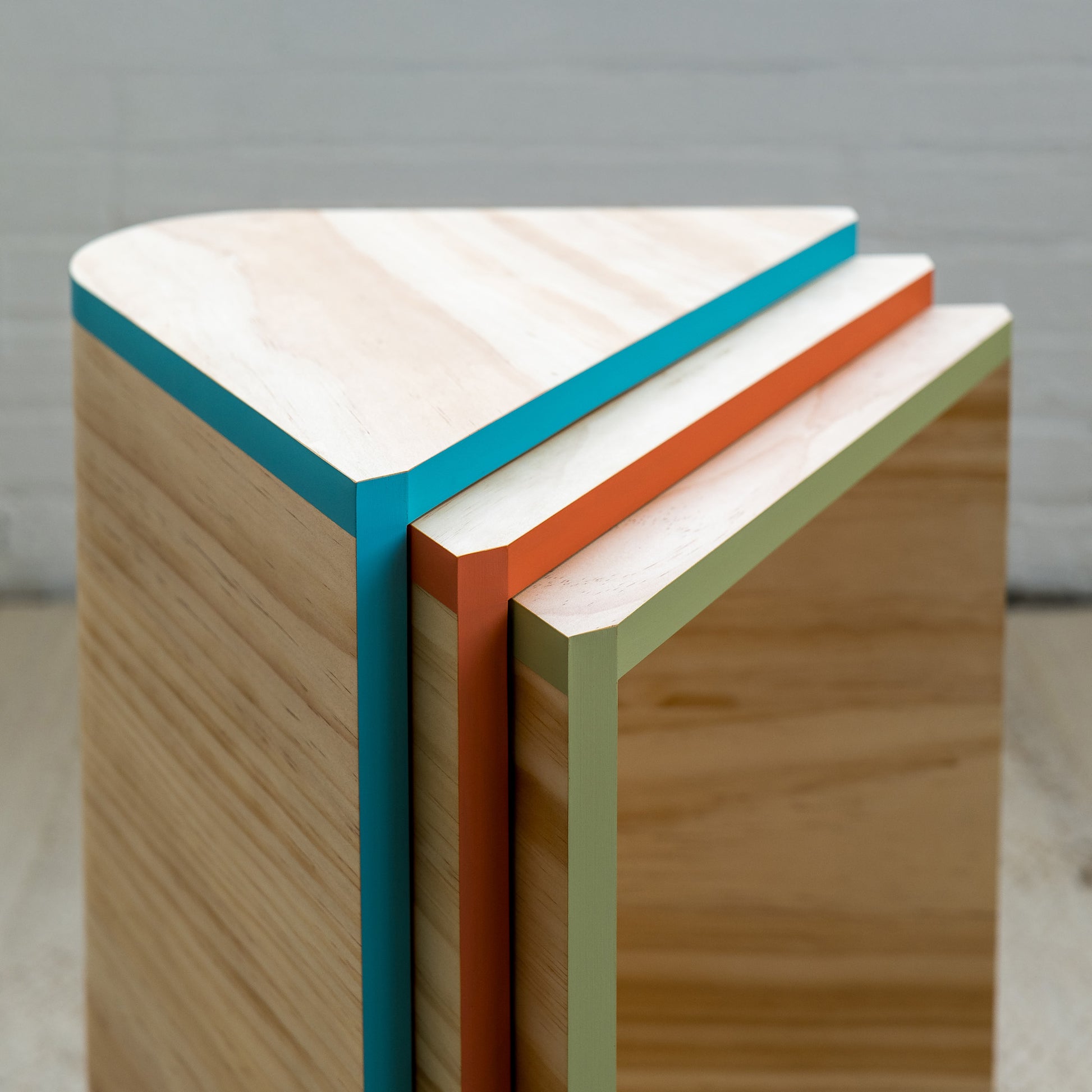 Stacking Table Three Stool